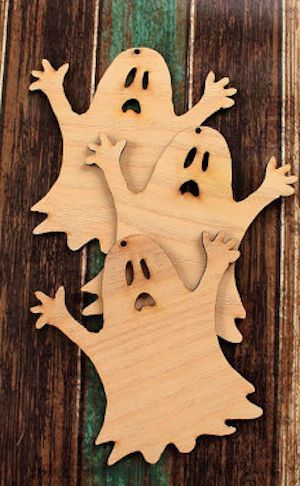 Ghost Ornaments, Wooden Ghost, Creative Imagination, Halloween Wood Crafts, Carpentry Skills, Easy Halloween Decorations, Adornos Halloween, Halloween Crafts Decorations, Fall Halloween Crafts