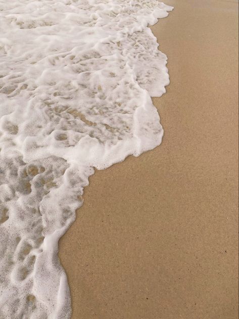 Sand Colour Aesthetic, Beige Summer Wallpaper, Beige Ocean Aesthetic, Cream Beach Aesthetic, Sand Wallpaper Aesthetic, Beige Beach Aesthetic, Summer Beige Aesthetic, Beach Aesthetic Background, Soft Beach Aesthetic