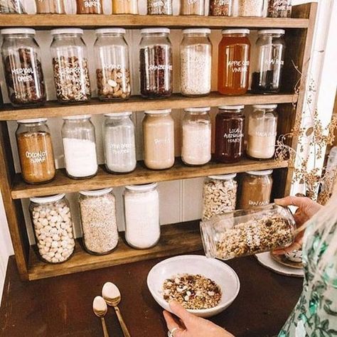 What a set up 🙌🏻 Plastic-free pantry’s truly are the best! ✨ 📸 @cove_online #zerowaste #sustainable #wastefree #journeytozerowaste #goingzerowaste #sustainableliving #sustainability #ecofriendly #earthlover #reducewaste #lesswaste #zerowastelifestyle #zerowastejourney #sustainablelifestyle #pantryfiles #reducereuserecycle #ecofriendlyproduct #savetheplanet #plasticfreejuly #pantrygoals #pantryorganisation #clutterfree #organisedpantry #kitchengoals #plasticfreekitchen #lowwastekitchen Cereal Station, Breakfast Station, Kitchen Design Pictures, Cereal Bar, Home Coffee Stations, Kitchen Organization Diy, Kitchen Hacks Organization, Diy Kitchen Storage, Kitchen Design Trends