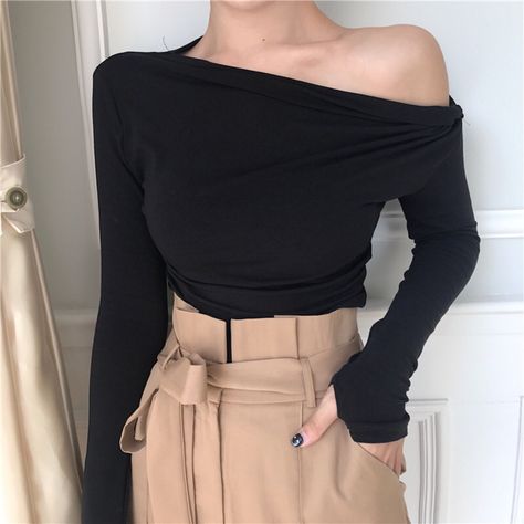 Korean Elegant Off Shoulder Top Korean Shoulders, Solid Off-shoulder Winter Top, Elegant Off-shoulder Solid Color Blouse, Off Shoulder Top Outfit Korean, Off Shoulder Top Korean Style, Casual Fitted Off-shoulder Top With Asymmetrical Neckline, Clear Skin Face, Pear Body Shape, Off Shoulder Tops