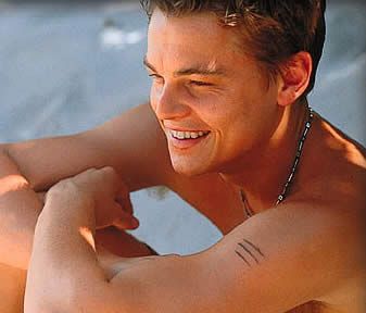 The Beach The Beach Tattoo, Leonardo Dicaprio The Beach, Movie Tattoo, Tasteful Tattoos, Beach Tattoo, King Of The World, Manga Covers, Leonardo Dicaprio, Tattoos And Piercings