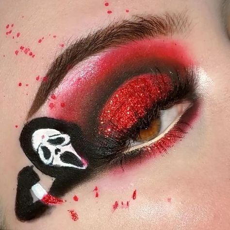 Ghostface Eye Makeup, Bug Eye Makeup, Ghostface Makeup, Holloween Makeup, Mini Altar, Graphic Makeup, Graphic Eyeliner, Cool Makeup Looks, Fx Makeup