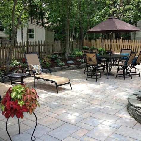 Poured Concrete Patio, Stone Patio Designs, Backyard Patio Ideas, Circular Patio, Pavers Backyard, Raised Patio, Concrete Patio Designs, Patio Pavers Design, Outdoor Patio Designs