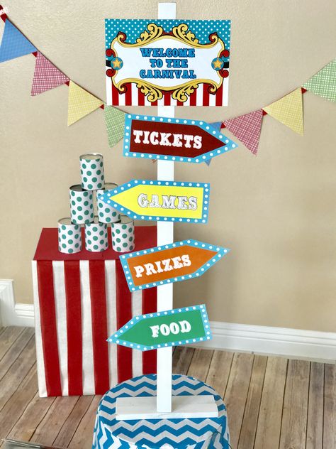 Office Carnival Decorations, Carnival Decorations Diy Dollar Tree, Carnival Board Decoration, Fun Fair Decoration Ideas School, Carnival Cricut Ideas, Carnival Party Decorations Diy, Diy Carnival Signs, Diy Carnival Decorations, Welcome To The Carnival Sign