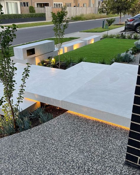 Aggregate Patio, Exposed Aggregate Driveway, Aggregate Driveway, Hamptons House Exterior, Concrete Backyard, Modern Driveway, Exposed Aggregate Concrete, Front Yard Patio, Front Stairs