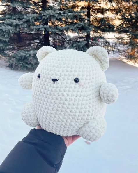 crochet amigurimi large polar bear plush winter adorable jumbo plushie stuffed animal Jumbo Amigurumi Free Pattern, Large Crochet Animals Free Pattern, Amigurumi Free Pattern Pdf, Crochet Polar Bear, Polar Bear Plush, Easy Crochet Animals, Plushie Patterns, Crochet Cow, Crochet Animals Free Patterns