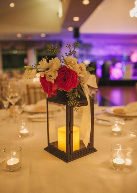 Floral Lantern Centerpieces, Small Lantern Centerpieces, Simple Lantern Centerpieces, Black Lantern Centerpiece, White Lantern Centerpieces, Lantern Wedding Centerpieces, Simple Lantern, Lantern Table Centerpieces, Flower Aesthetics