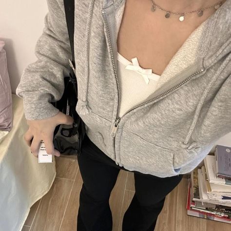 Brandy Melville Christy Gray Zip up hoodie 🤍 One... - Depop Outfit Ideas Grey Zip Up, Gray Zip Up Jacket Outfit, Grey Hoodie Zip Up Outfit, Crystal Hoodie Brandy Melville Outfit, Grey Sweater Zip Up, Grey Zip Up Outfits, Light Grey Zip Up Hoodie Outfit, Outfits With Grey Zip Up Hoodie, Grey Zip Up Sweater Outfit