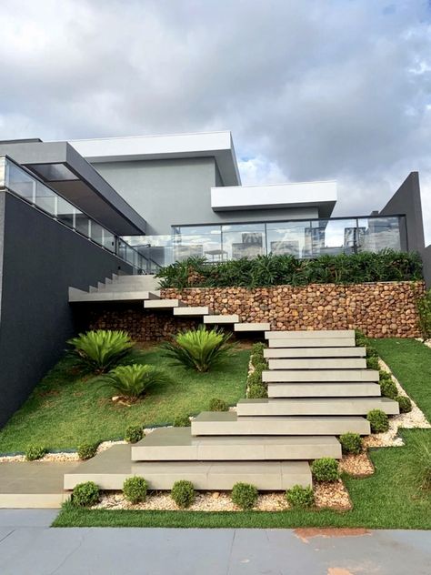 Stair Outdoor, Stairs Entrance, Garden Slabs, Landscape Stairs, Staircase Outdoor, External Staircase, Staircase Design Modern, Villain Outfits, Entry Stairs