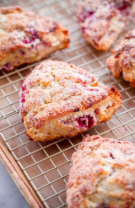 Raspberry Pistachio Scones with Lemon Glaze Savory Raspberry Recipes, Pistachio Scones, White Chocolate Raspberry Scones, Raspberry Pistachio, Bread Head, Raspberry Scones, Scones Recipe Easy, Chocolate Scones, Raspberry Recipes