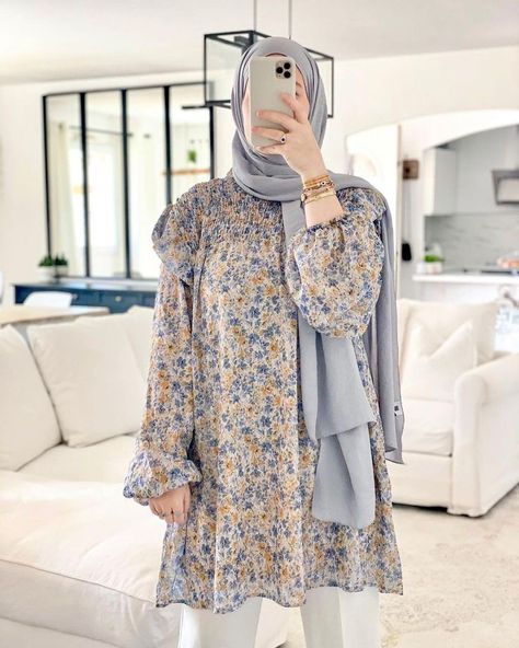 Online Shopping Clothes Women, Simple Dress Casual, Modest Casual Outfits, Iranian Women Fashion, Women Dresses Classy, Modest Dresses Casual, Designer Dresses Casual, Muslimah Fashion Outfits, Quick Outfits