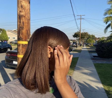 Twist Hairstyle, Warm Brown Hair, Pressed Natural Hair, Silk Press Natural Hair, Honey Brown Hair, Brown Hair Inspo, Brown Hair Dye, Chocolate Brown Hair, Dyed Hair Inspiration