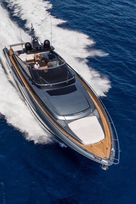 Wooden Speed Boats, Luxury Sailing Yachts, Luxury Yacht Interior, Yatch Boat, Small Yachts, Boat Restoration, Yacht Interior, Speed Boat, Boat Interior