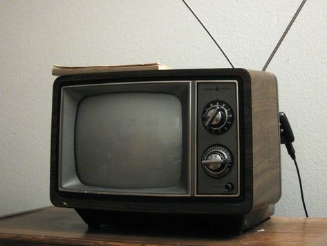 old tv | charlie holzhausen | Flickr Old Television, Sharp Tv, 1980s Tv, Crt Tv, Color Television, Motos Bmw, Portable Tv, Tv Vintage, Radio Vintage