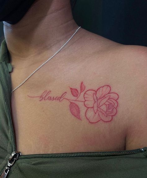 Illinois Tattoo, Girly Hand Tattoos, Simple Shoulder Tattoo, Rose Tattoos For Women, Hand Tattoos For Girls, Cute Hand Tattoos, Pretty Hand Tattoos, Tasteful Tattoos, Tattoos For Black Skin