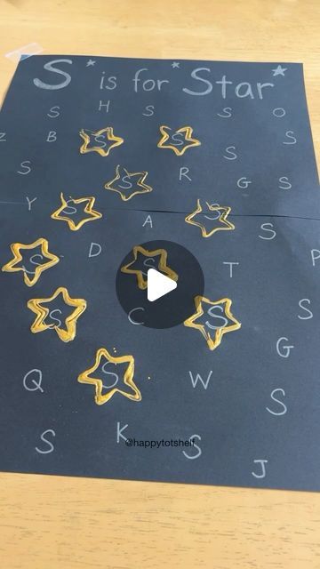 Fynn Sor | Happy Tot Shelf on Instagram: "Dive into our ‘S is for Star ⭐️’ stamping activity to make learning letters a blast! Craft your star-shaped stamp from an empty paper roll and seek out all those ‘S’ letters to stamp with golden stars.  🌟 Perfect for little learners aged 2 to 4!  Want more hands-on fun? Follow @happytotshelf for a treasure trove of engaging learning activities for kids! 💖  . . #homelearning #learningisfun #preschoolactivities #literacyactivities #handsonlearning #earlylearning #homeschoolpreschool" Learning Activities For Kids, Empty Paper, Preschool Christmas Activities, Eyfs Activities, Shapes Activities, Stars Craft, Preschool Christmas, Shape Crafts, Letter A Crafts