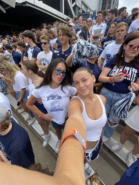 Penn State Whiteout Outfit, Psu Game Day Outfit, Penn State Gameday Outfit, Penn State Campus, Penn State Outfits, Penn State Clothes, Penn State Game Day Outfits, Penn State Aesthetic, Penn State Game Day