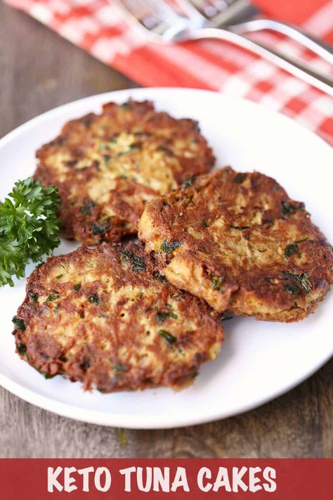 Easy 30-Minute Tuna Cakes | Healthy Recipes Blog Tuna Cakes Recipe Healthy, Tuna Patties Healthy, Keto Tuna Cakes, Tuna Patties Easy, Tuna Cakes Recipe, Keto Tuna, Tuna Patties, Tuna Cakes, Healthy Tuna