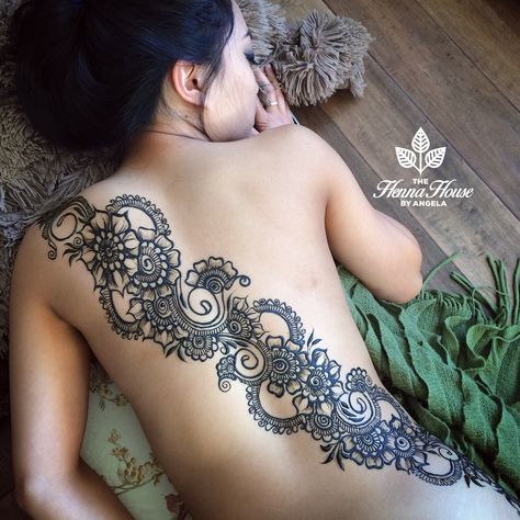 Full Body Henna, Body Henna, Back Henna, Henna Inspired Tattoos, Henna Art Designs, African Lace Styles, Latest Henna Designs, Indian Wedding Couple Photography, Simple Mehndi Designs Fingers