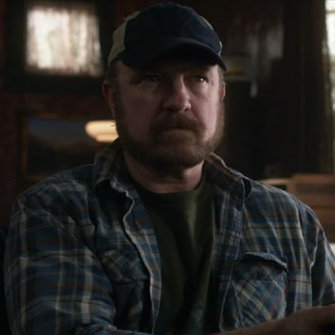 Bobby Singer Supernatural, Supernatural Bobby, System Faceclaims, Supernatural Men, Supernatural Sam Winchester, Spn Aesthetic, Jim Beaver, Erin Moriarty, Even When It Hurts