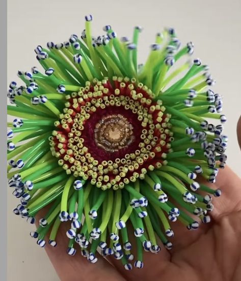 Seed Bead Crafts, Seed Bead Flowers, Beaded Art, Beadwork Embroidery, Couture Embroidery, Art Jewelry Contemporary, Embroidery Book, Embroidery Flowers Pattern, Bead Embroidery Jewelry