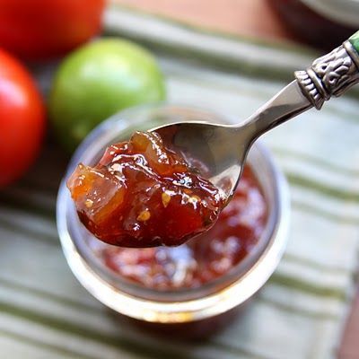 ***FAVORITE*** Cowboy Tomato Jam So tasty, if you have never tried a tomato jam this is a must! Julie's favorite Tamatie Konfyt Resep, Cowboy Tomato Jam, Tomato Jam Recipe, Rhubarb Jam Recipes, Canning Jam, Rhubarb Jam, Tomato Jam, Relish Recipes, How To Peel Tomatoes