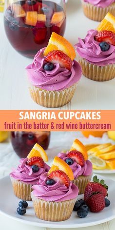 Sangria Cupcakes, Boozy Cupcakes, Fruit Cupcakes, Boozy Desserts, Cupcakes Decorados, Gourmet Cupcakes, Cheesecake Cupcakes, Easy Cheesecake Recipes, Cupcake Flavors