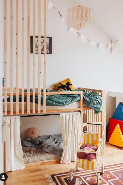 Cama Ikea Kura, Kura Bed Hack, Toddler Floor Bed, Ikea Kura Bed, Kura Bed, Ikea Kura, Ikea Kids, Toddler Room Decor, Kids Bedroom Inspiration