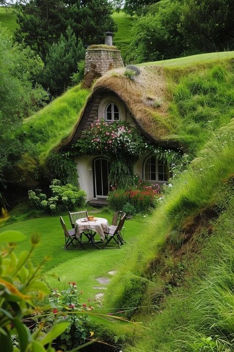 House In A Valley, Hobbit House Exterior, Hobbit Style House, Hobbit Cottage, Country House Aesthetic, Hobbit Home, Fairytale Houses, Casa Hobbit, Fairy Tale Cottage