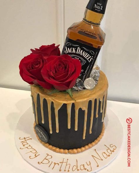 50 Bottle Cake Design (Cake Idea) - March 2020 Alcohol Bottle Cake, Beer Cake Design, Kue Ulta, Liquor Bottle Cake, Birthday Cake Beer, Beer Bottle Cake, Alcohol Birthday Cake, Hennessy Cake, Liquor Cake