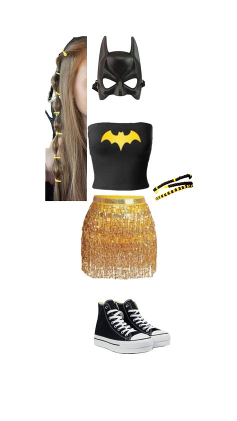 Cute Batman Halloween Costumes, Batman Halloween Costume Girl, Diy Batgirl Costume Women, Halloween Costumes Superhero Women, Bat Girl Costume Women, Batman Costume Woman, Batman Costume Women Diy, Cute Batman Costume, Batman Diy Costume