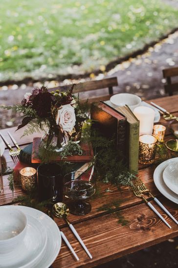 Dark Vintage Wedding Decor, Wedding Academia, Dark Academia Wedding Colors, Moody Romantic Tablescape, Dark Academia Bachelorette, Dark Academia Wedding Table Decor, Ethereal Tablescape, Dark Whimsy Wedding, Dark Academia Patio