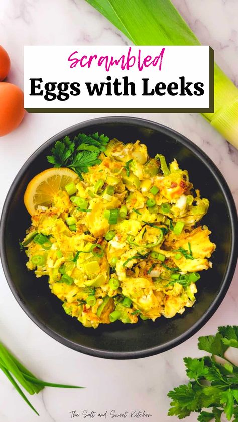 Eggs with leeks Leek Breakfast Recipes, Leek And Egg Recipes, Leek Breakfast, Leak Recipes, Leeks Recipe Healthy, Breakfast Ideas No Eggs, Recipe With Leeks, Healthy Simple Breakfast, Egg Breakfasts