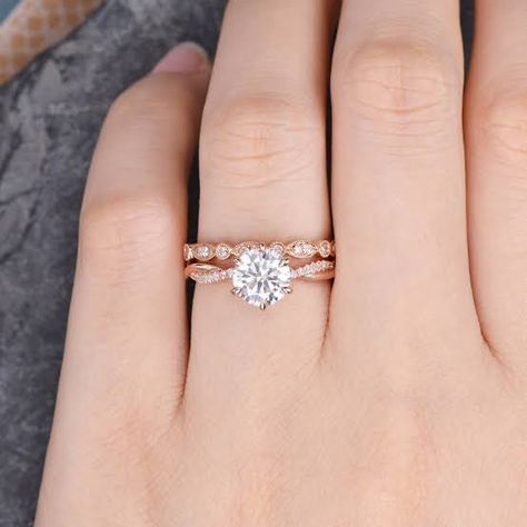 Rose Gold Bridal Set, Diamond Bridal Ring Sets, Detailed Engagement Ring, Rose Gold Bridal, Moissanite Necklace, Types Of Diamonds, Moissanite Earrings, Bridal Bands, Round Moissanite