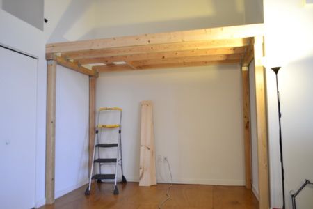 How To Build A Loft – DIY Step By Step With Pictures Build A Loft, Build A Loft Bed, Loft Bed Plans, Diy Loft Bed, Loft Room, Bed Plans, Kids Bunk Beds, Tiny Bedroom, Bedroom Loft