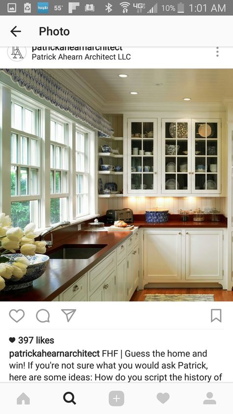 Classic Dining Room Design, Built In China Cabinet, Patrick Ahearn Architect, Patrick Ahearn, Summer Living Room, Transitional Dining Room, Minimal Kitchen, Farm Kitchen, Elegant Dining Room