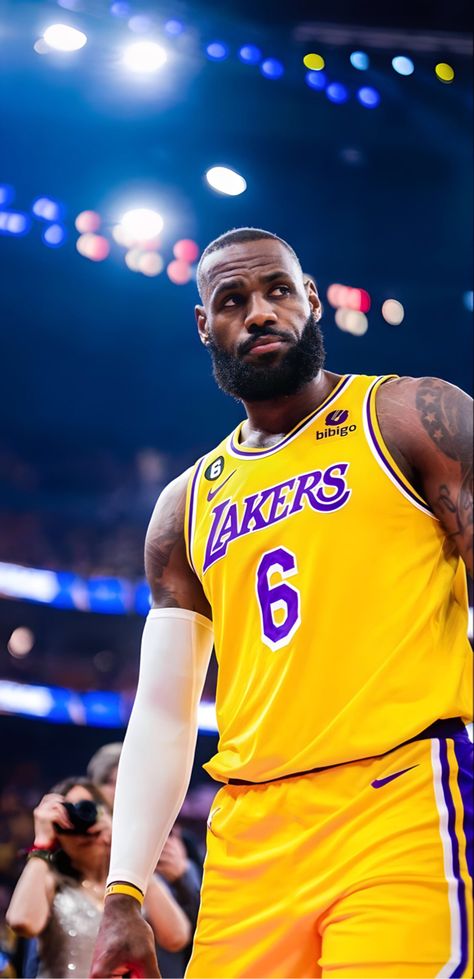 Goat Wallpapers, Basket Wallpaper, Lakers Wallpaper, Lebron James Basketball, Lebron James Wallpapers, King Lebron James, Lebron James Lakers, King Lebron, Sport Poster Design