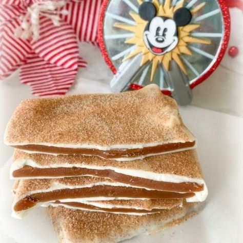 Churro Toffee, Disneyland Copycat Recipe Churro Toffee Recipe, Churro Toffee, Disneyland Treats, Picky Palate, Yummy Deserts, Toffee Recipe, Disneyland Food, Disney Treats, English Toffee