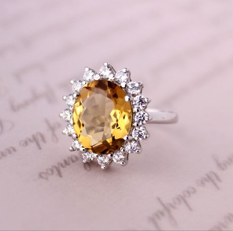 Presenting you Beautiful Cluster Golden Topaz Ring for your Daily wear or Party Wear. #topaz #topazjewellery #silverrings Yellow Topaz Ring Designs, Yellow Topaz Ring, Citrine Cluster, Layered Rings, Stack Ring, Ring Stack, Citrine Ring, Minimalist Rings, Jewellery Design