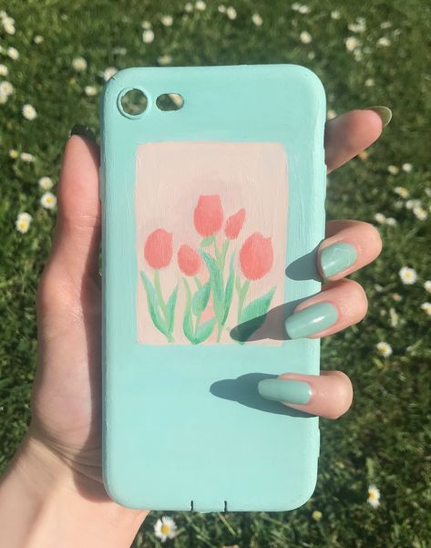 Acrylic Paint Phone Case Ideas, 50days Challenge, Acrylic Painting On Phone Case, Drawing On Phone Case Art, Phone Case Acrylic Paint, Painted Phone Case Diy Acrylic, Phone Cases Drawing, Phone Cover Painting Acrylic, Phone Case Painting Ideas Aesthetic