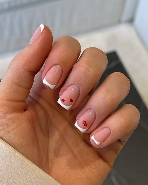 French Tip Gel Nails, Ocean Nails, Pink French Nails, French Tip Nail Art, Gel Nails French, Overlay Nails, Red Gel Nails, White Tip Nails, Red Chrome