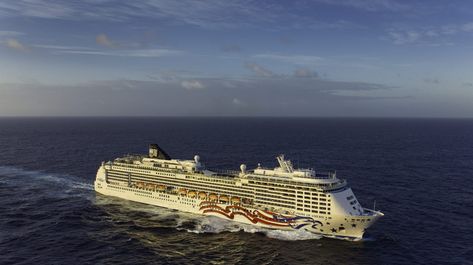 USA TODAY Cruise offers a deck-by-deck tour of Norwegian Cruise Line's Pride of America, the only cruise vessel sailing year-round in Hawaii. America Aesthetic, Pride Of America, Norwegian Cruise Line, Norwegian Cruise, Hawaiian Islands, Usa Today, Golden Gate Bridge, Cruises, Cruise Ship