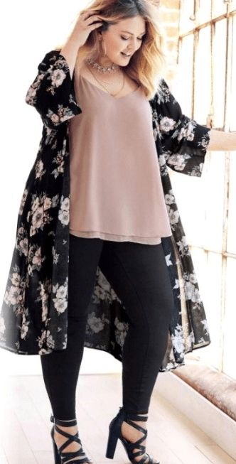 Winter Kimono Outfit, Look Kimono, Simple Spring Outfits, Winter Kimono, Elegant Work Outfits, Plus Size Kimono, Kimono Outfit, Cute Work Outfits, Mode Kimono