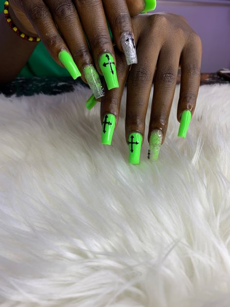 Neon cross nails Green And Black Nails, Black Nails Short, Neon Cross, Cross Nails, Nails Short, Green And Black, Black Nails, Neon Green, Neon