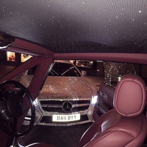 Swarovski crystal Benz & Rolls Royce interior Lux Cars, Car Goals, Luxe Life, Fancy Cars, Luxury Car, Santa Clara, Slot Cars, Future Car