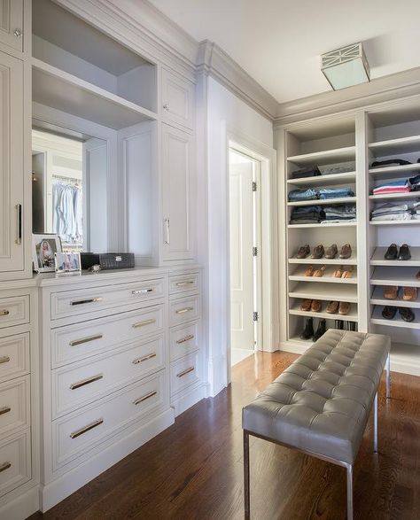 Gray Leather Tufted Bench with Built In Tilted Shoe Shelves Bench In Closet, Build In Bench, Bench With Mirror, Closet Build, Built In Dresser, Best Room, Room Photography, Dressing Room Closet, Shoe Shelves