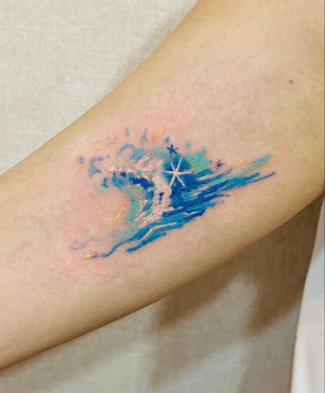 Lights Tattoo, Northern Lights Tattoo, Swimming Tattoos, Watercolour Tattoo, Swimming Tattoo, Tattoo Filler, Wave Tattoo, Clever Tattoos, Ocean Tattoos