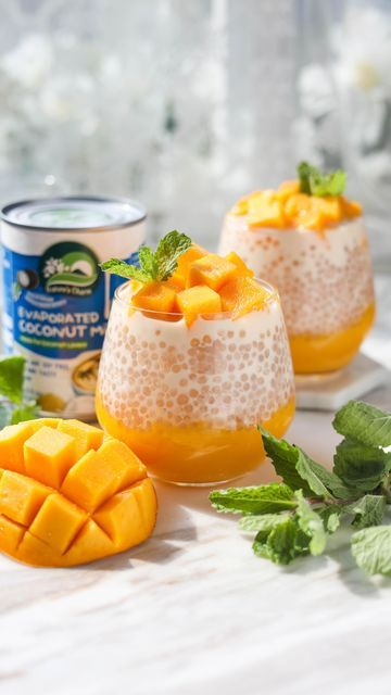 Shawarma Ideas, Evaporated Coconut Milk, Coconut Sago, Mango Cut, Coffee Content, Mango Sago, Cake Ball Recipes, Mango Pudding, Dessert Photography