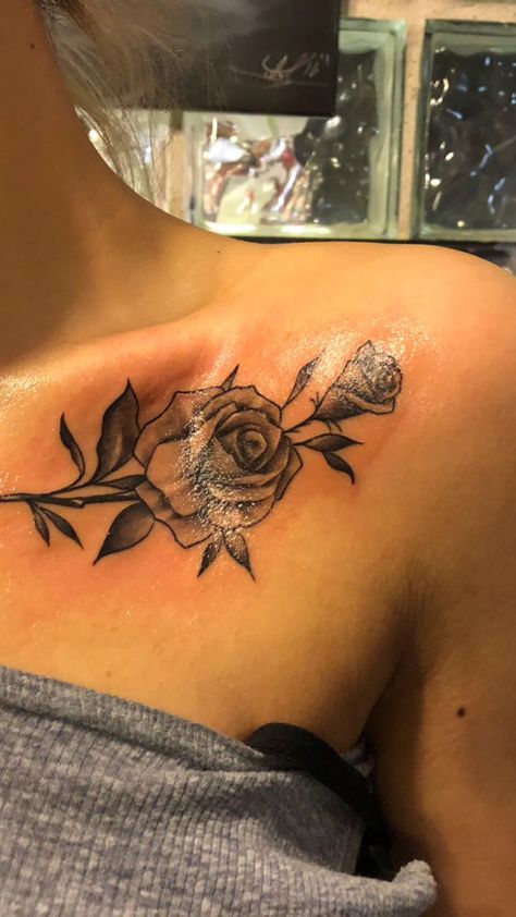 Womens Shoulder Cover Up Tattoo, Red Rose Collar Bone Tattoo, Rose Tattoo On Collar Bone For Women, Rose Collar Bone Tattoos For Women, Chest Name Cover Up Tattoos, Rose Chest Tattoos For Women, Women Chest Tattoo Cover Up, Roses On Chest Tattoo, Cover Up Tattoos Collar Bone