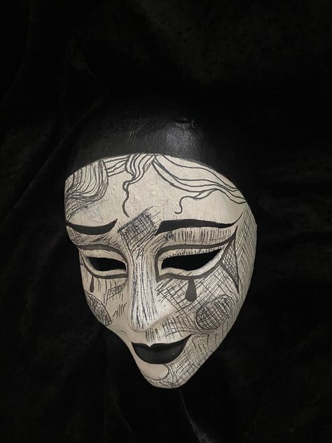 DO NOT FORGET TO WRITE DOWN YOUR PHONE NUMBER, IT IS NECESSARY FOR THE DELIVERY. Pierrot's Face Original Venetian Handmade mask Ideal For Halloween Party and decor. Pierrot's character is the sad clown, pining for the love of Columbine. Columbine often breaks the naive and idealistic Pierrot's heart. Unlike many characters in the Commedia dell'Arte, Pierrot has weathered the centuries well, followed and defended by artistic movements such as romanticism, symbolism, and even modernism. Our masks Evil Mask Design, Paper Mache Clown Mask, Creepy Mask Ideas, Commedia Dell'arte Masks, Clown Mask Aesthetic, Victorian Masks, Aesthetic Mask Design, Halloween Masks Scary, Venetian Masks Art